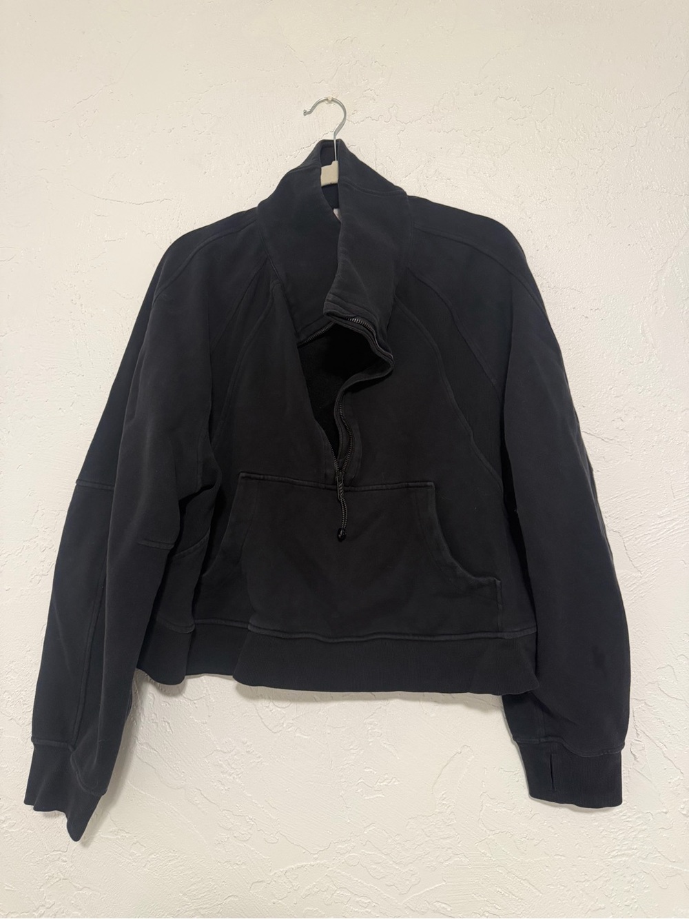 Lululemon Scuba